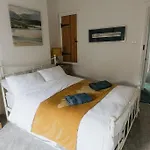 Little Blue House - With Seaview Near The District National Park Tatil Evi St Bees