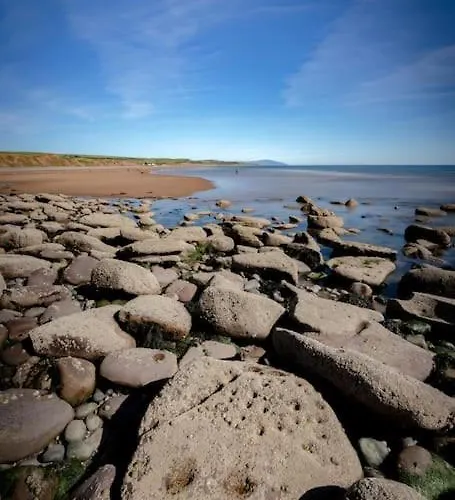 Little Blue House - With Seaview Near The District National Park Nyaraló