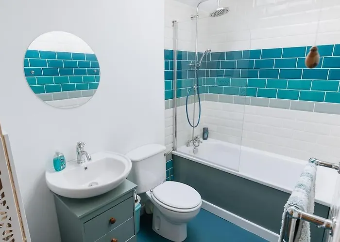 Little Blue House - With Seaview Near The District National Park St Bees