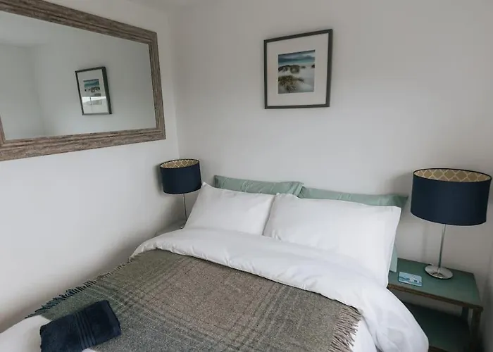 Nyaraló Little Blue House - With Seaview Near The District National Park *