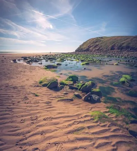 Little Blue House - With Seaview Near The District National Park *
