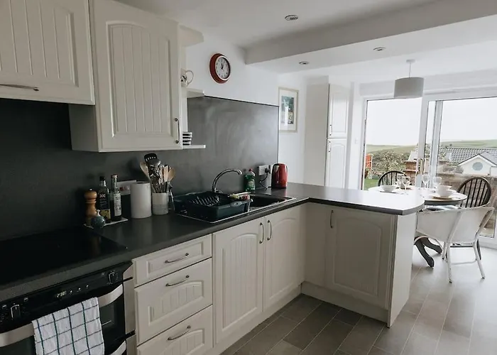 Nyaraló Little Blue House - With Seaview Near The District National Park *