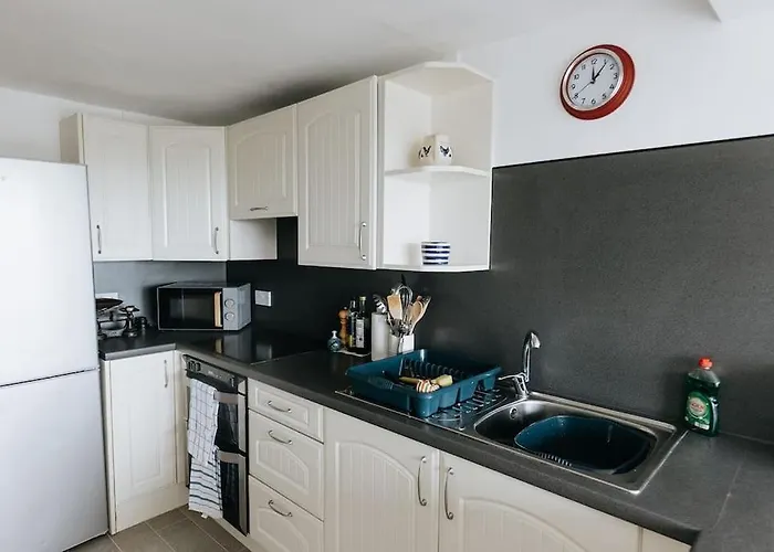 Nyaraló Little Blue House - With Seaview Near The District National Park *